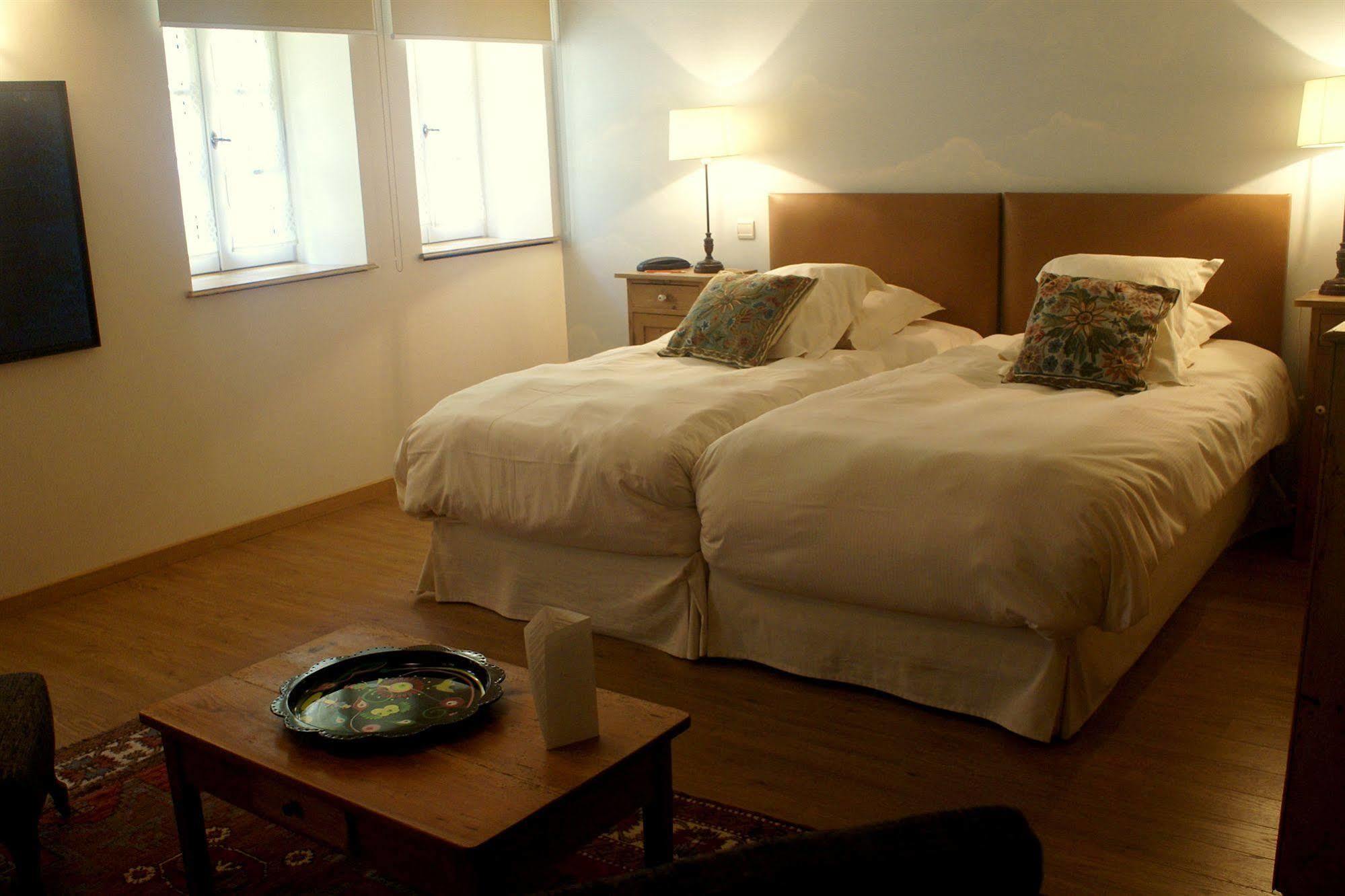 Domaine De Rasigous Bed & Breakfast Saint-Affrique-les-Montagnes Exterior photo